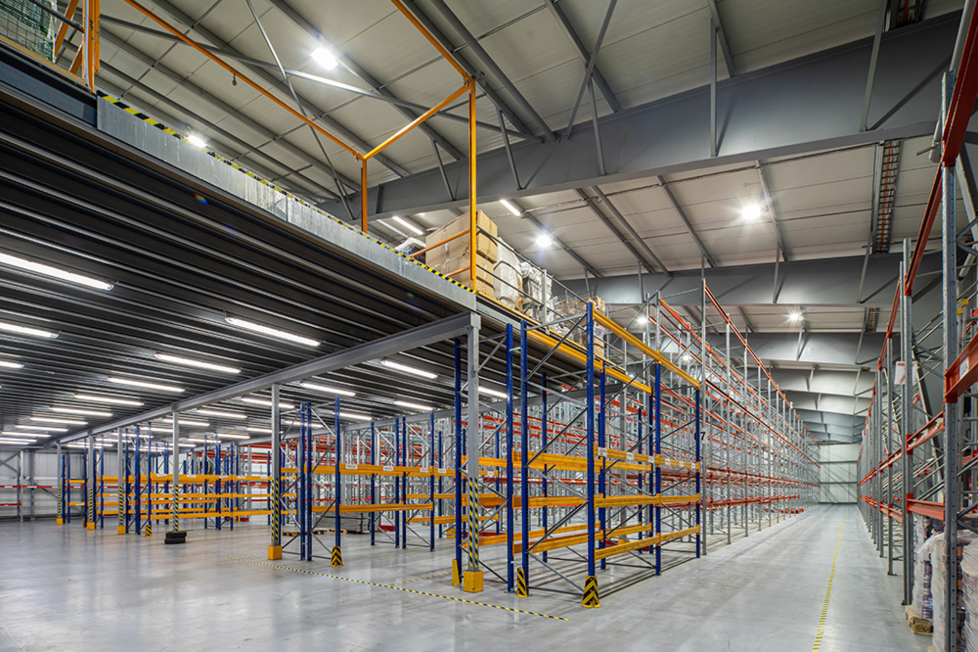 Industrie & Gewerbe bei Elektrotechnik Ettl Fabian in Obertraubling