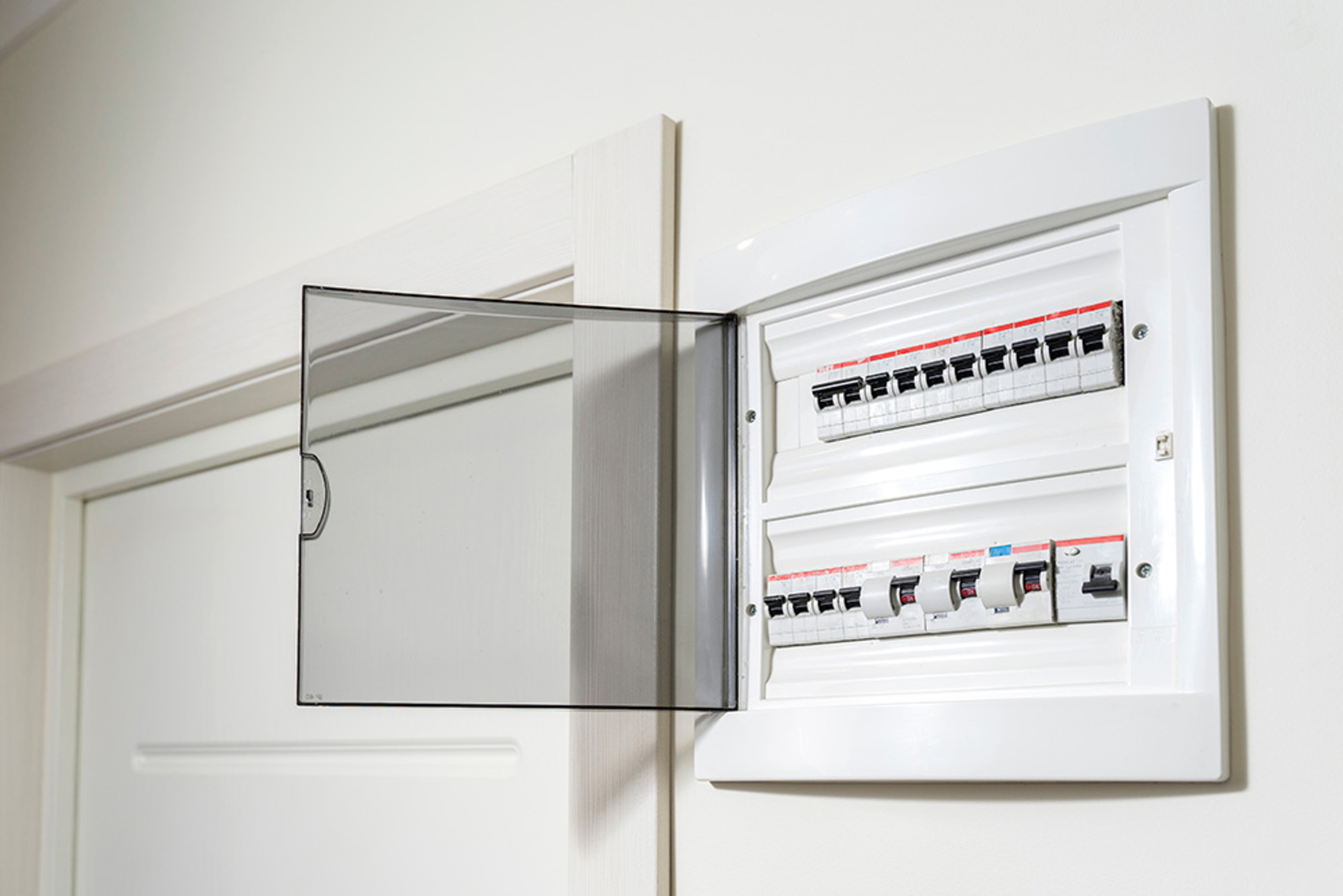Über­spannungs­schutz bei Elektrotechnik Ettl Fabian in Obertraubling